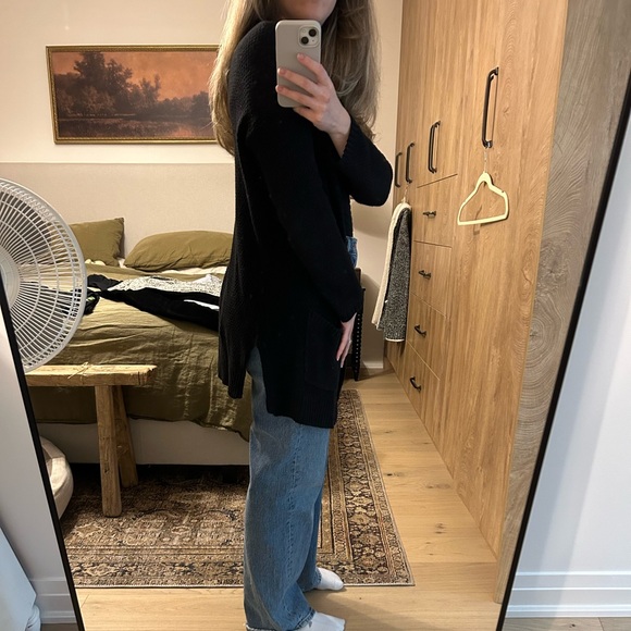 Black cardigan - Picture 2 of 5